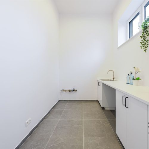 cp-f4ec07e18acf845c632df69712378388